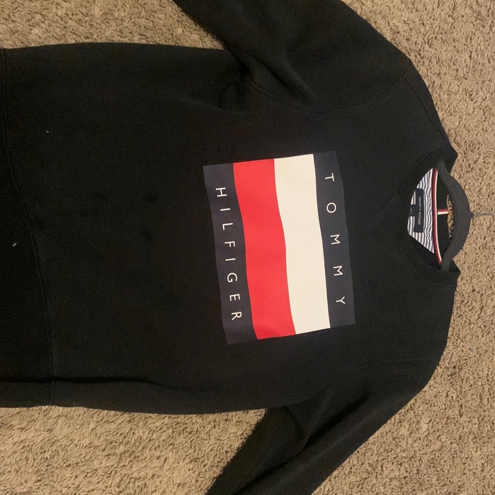 true to size crew neck